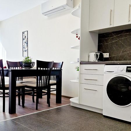Papaya Apartments Varna Ngoại thất bức ảnh