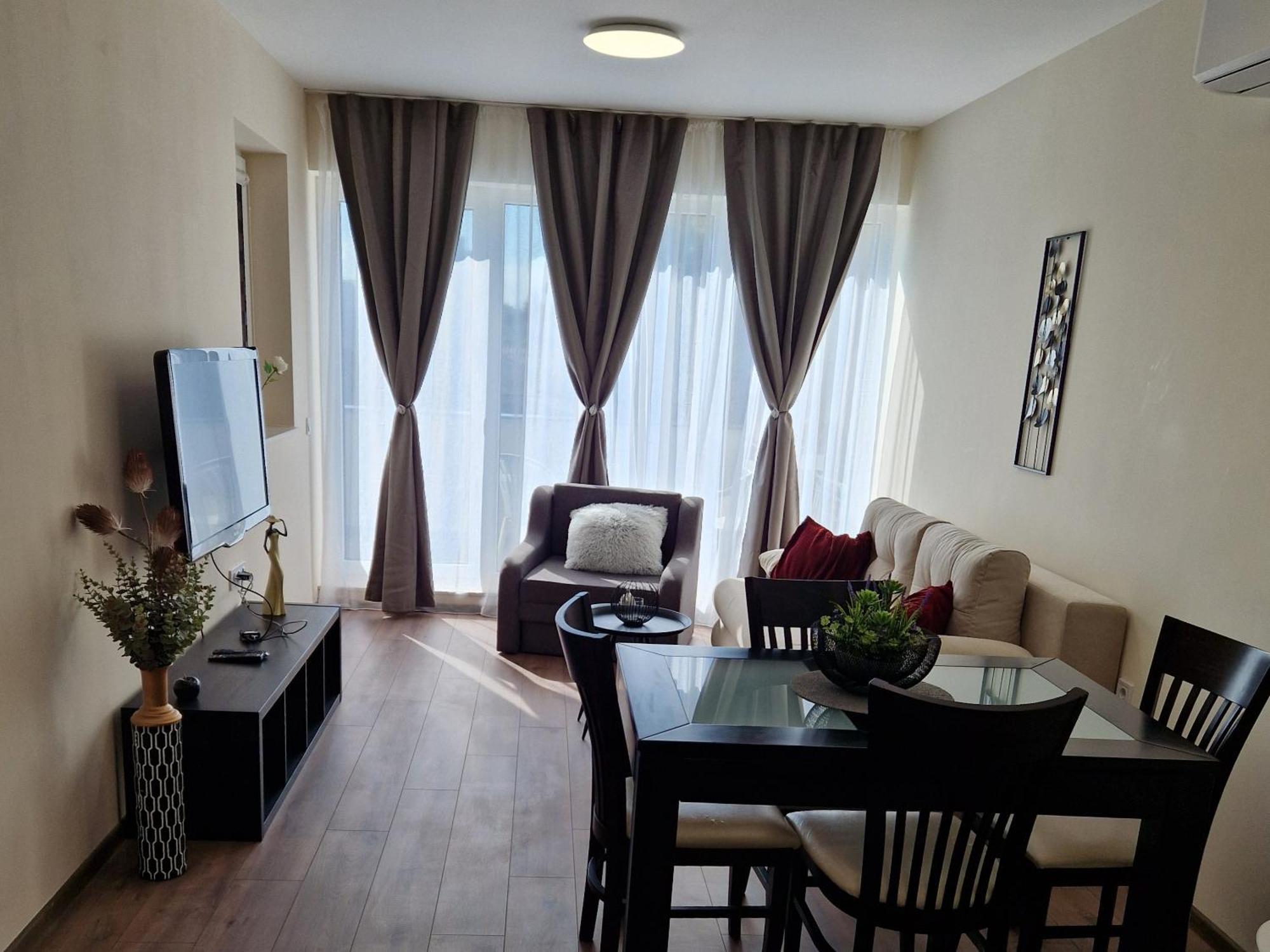 Papaya Apartments Varna Ngoại thất bức ảnh